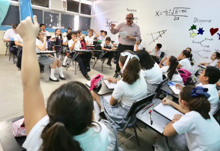 Estudiantes sonorenses son los que más avanzan en el país en examen Planea 2019