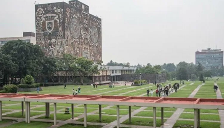 Plantea AMLO quitar examen de admisión para universidades