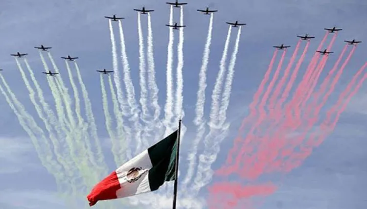 Por primera vez mujeres pilotarán en desfile del 16 de septiembre