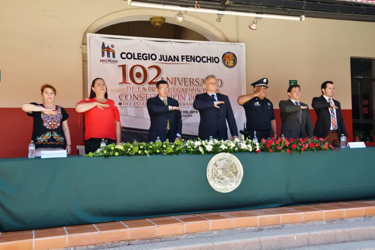 Celebran 102 Aniversario de Constitución 