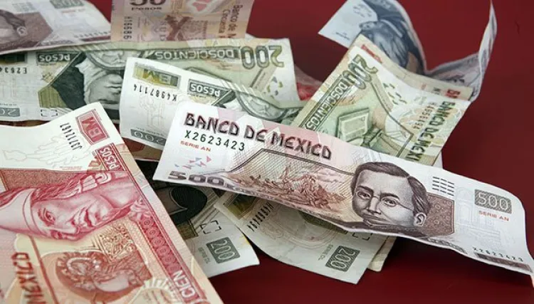 Faltan bancos para beneficiarios de programas sociales