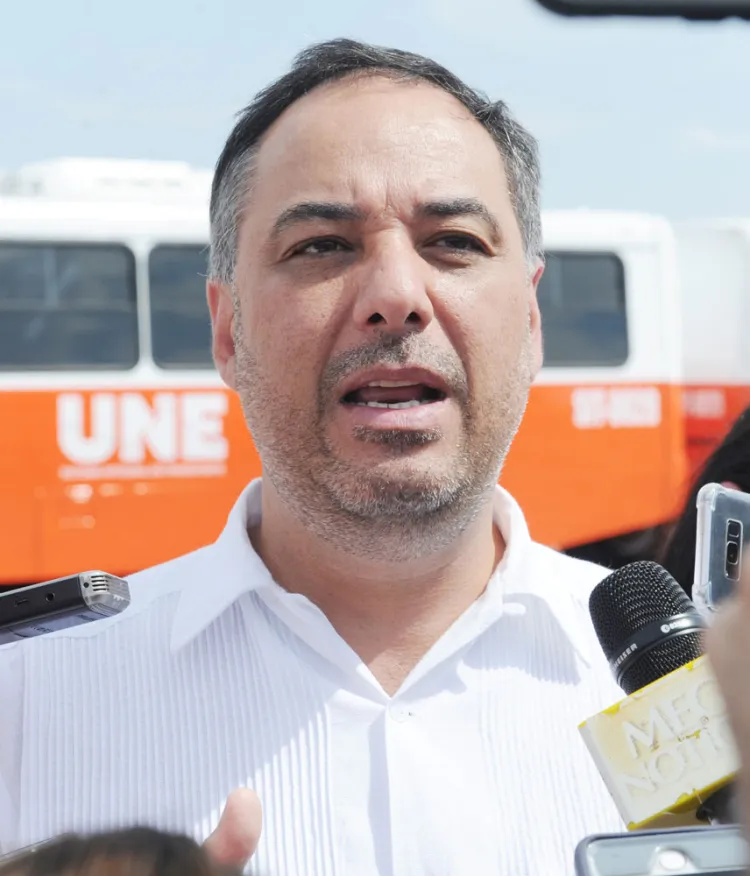 Deben respetar a los estudiantes en transporte