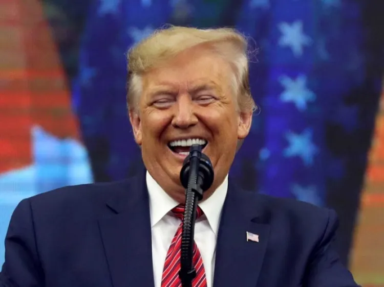 Trump ironiza sobre activista Greta Thunberg