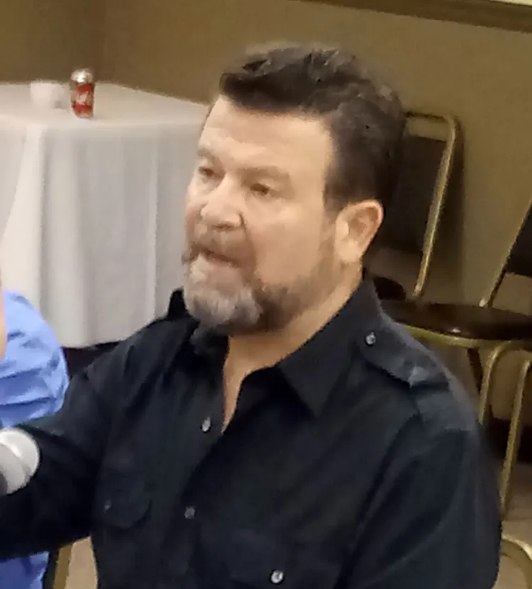 Insiste Ricardo Bours en Gubernatura