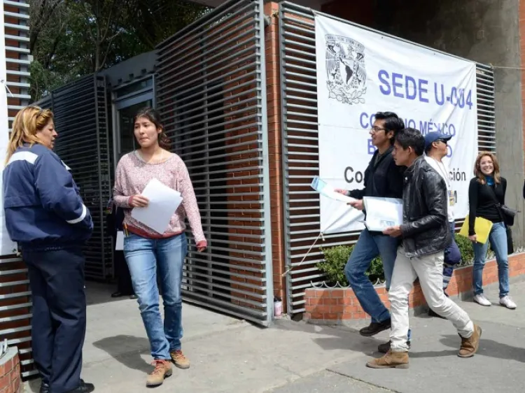 Deben suprimirse exámenes para universidades: López Obrador