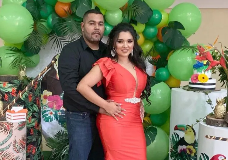 Gladis y Rigoberto reciben festejo