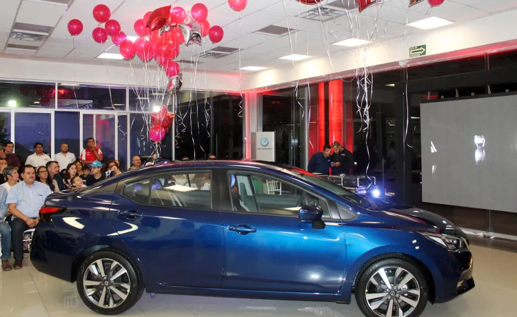 Presenta Nissan Nogales Versa 2020