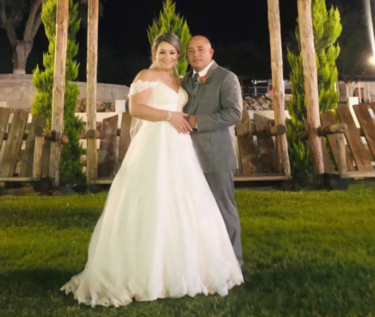 Alejandro  y Jazmín se unen en matrimonio