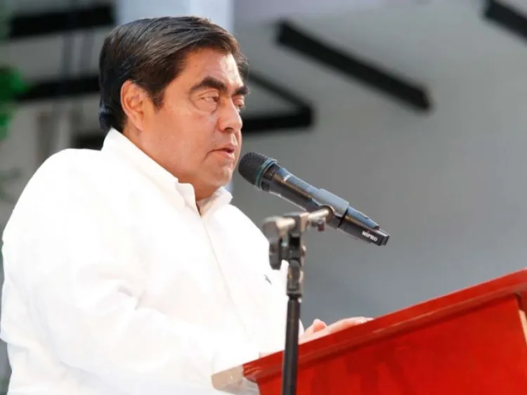 Que se queden sentados: Barbosa a quienes exigen disculpas por sus dichos