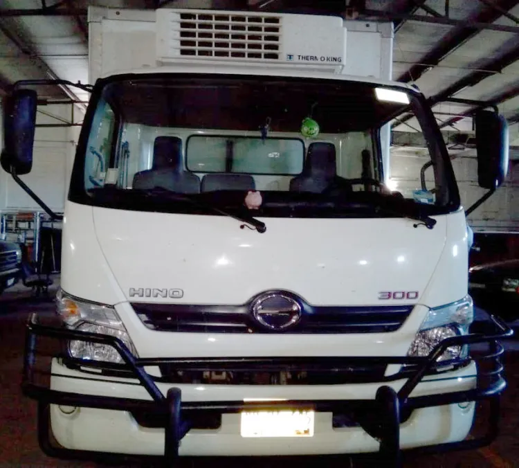 Hallan vehículo con armas