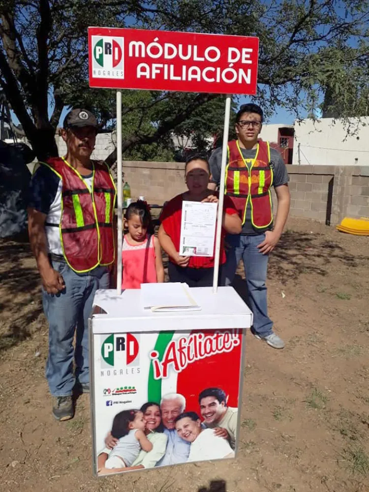 Realizan campaña de afiliación partidista