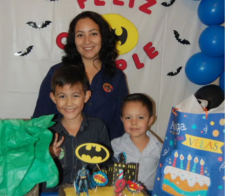 Elías Félix festeja rodeado de amor