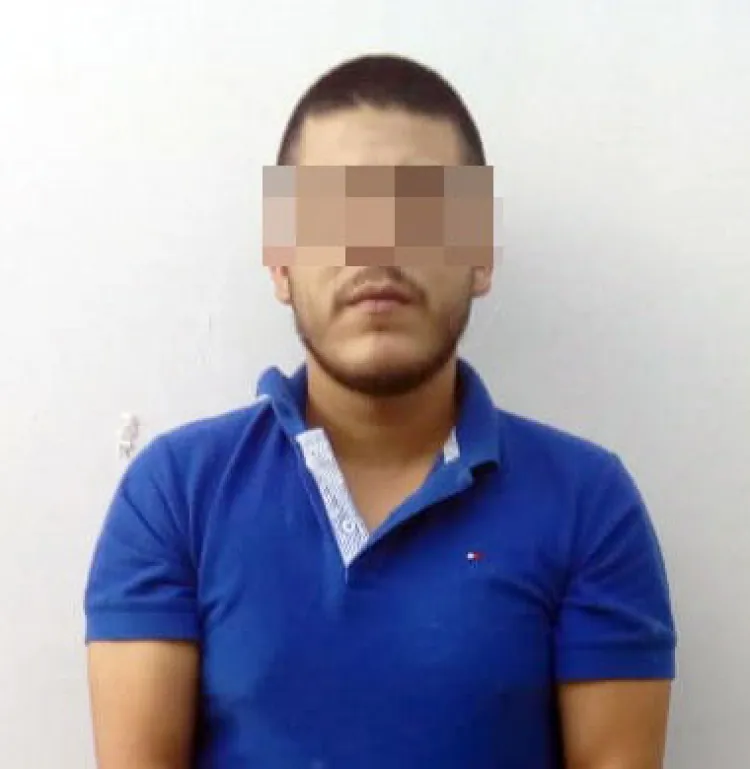 Sorprenden a sujeto con bolas con “mota”