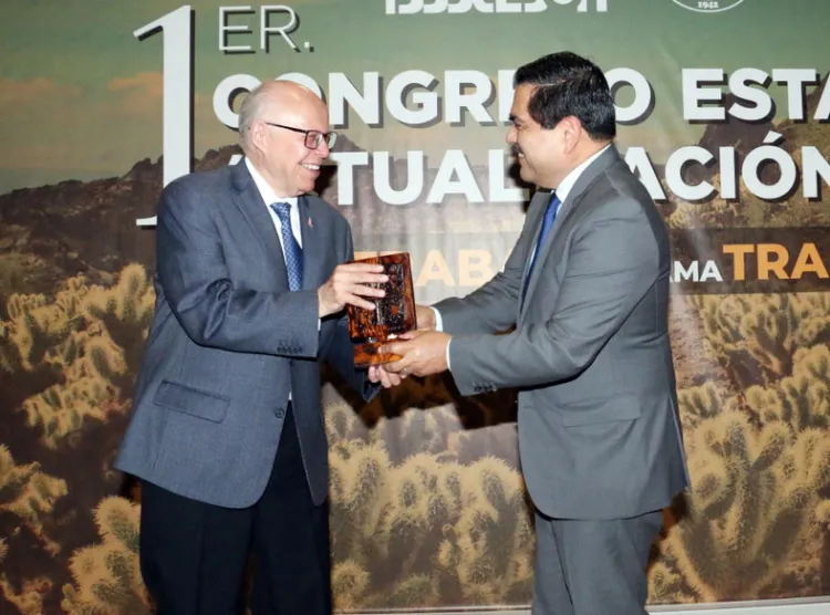 Realizan Congreso Médico en Sonora