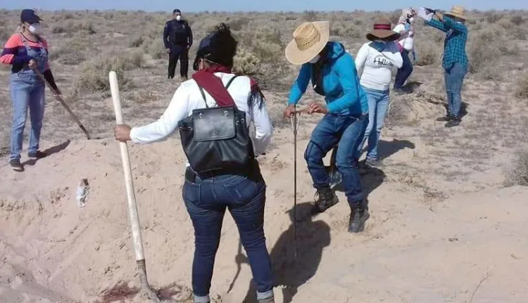 Localizan 40 osamentas en Peñasco