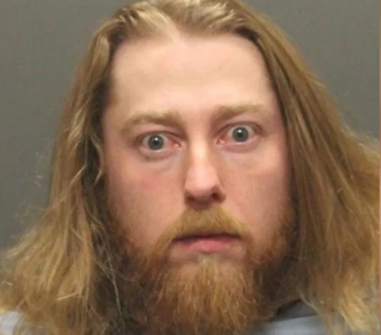 Detienen a instructor abusivo