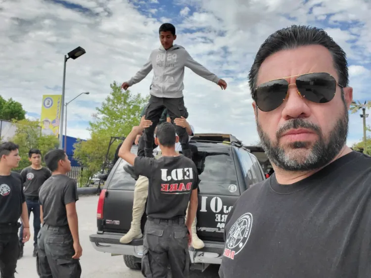 Se prepara Escuadrón Juvenil DARE