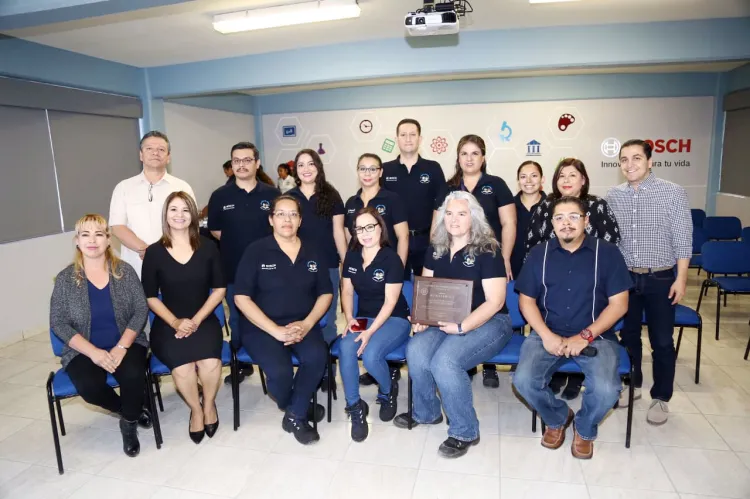 Apoya Fundación BOSH a escuela