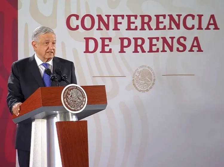 Pone fecha López Obrador para consulta de su mandato