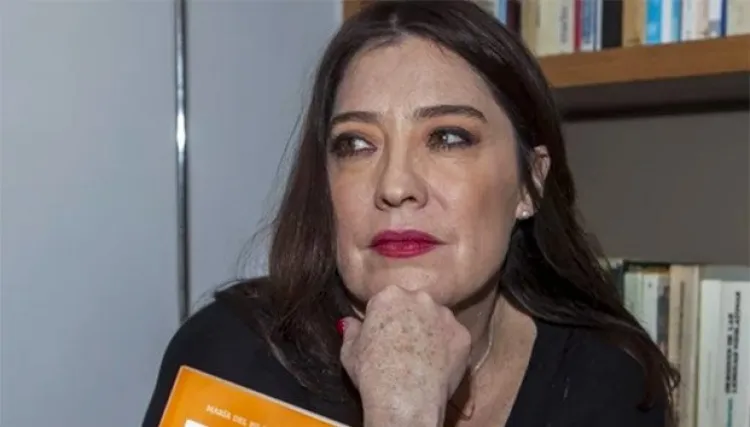 Destituyen a directora de Algarabía tras polémicos tuits