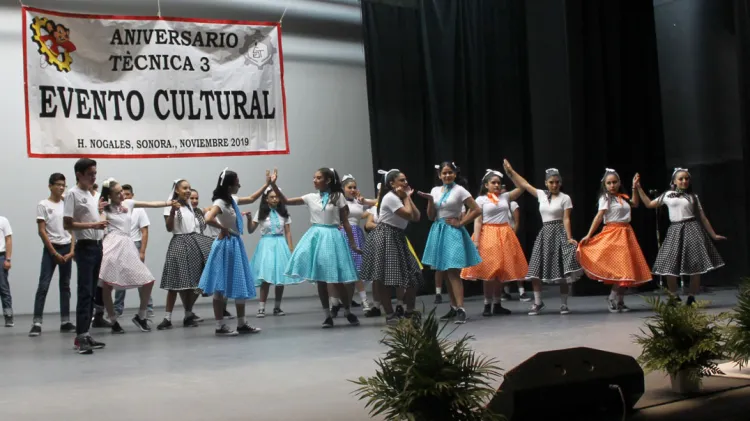 Celebra EST3 55 Aniversario