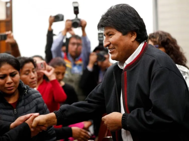 Prevén llegada de Evo Morales a México antes de mediodía