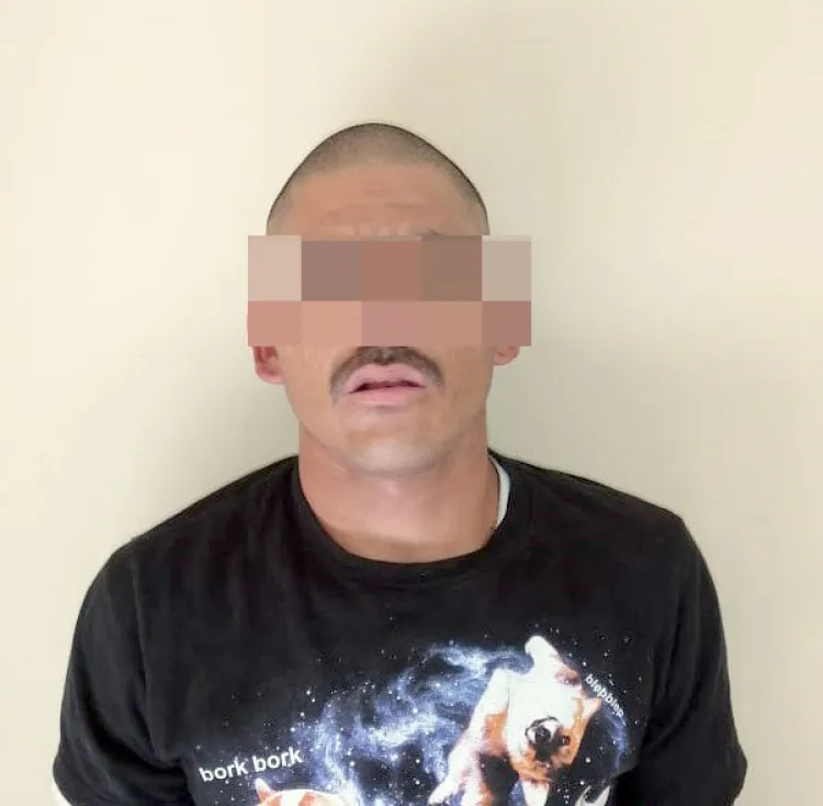 Aseguran armas y narcóticos