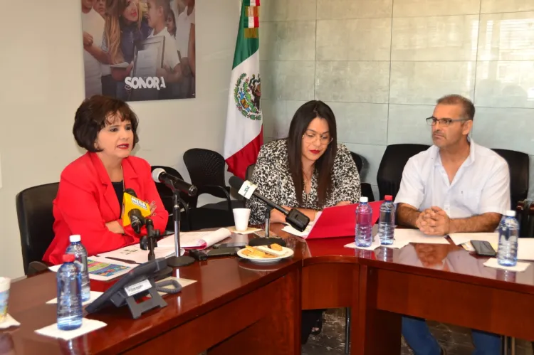 Invita SEC a presenciar desfile conmemorativo de la Revolución Mexicana