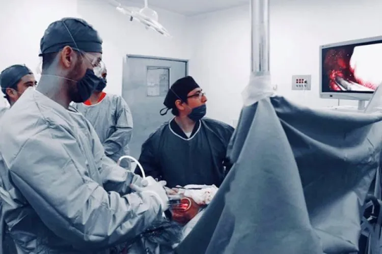 Realizan cirugía torácica en Sonora