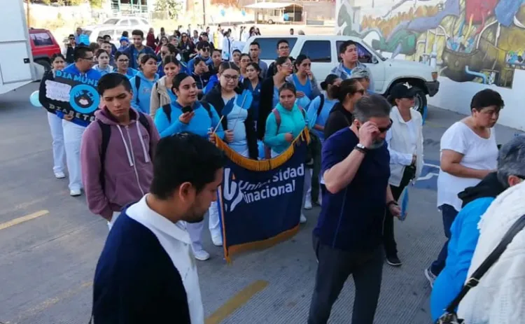 Marchan en apoyo a diabéticos