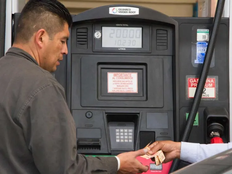 Bajan estímulos IEPS para Magna y Diésel