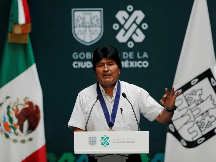Acusa Bolivia a México de dar asilo a exfuncionarios prófugos