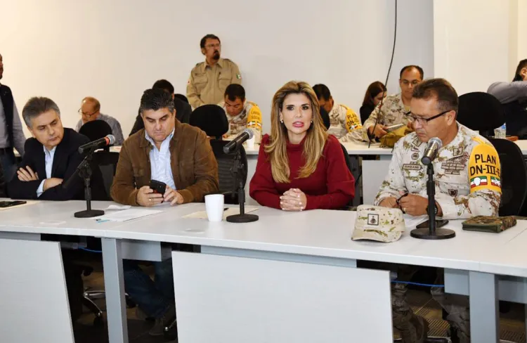 Declaran sesión permanente por lluvias