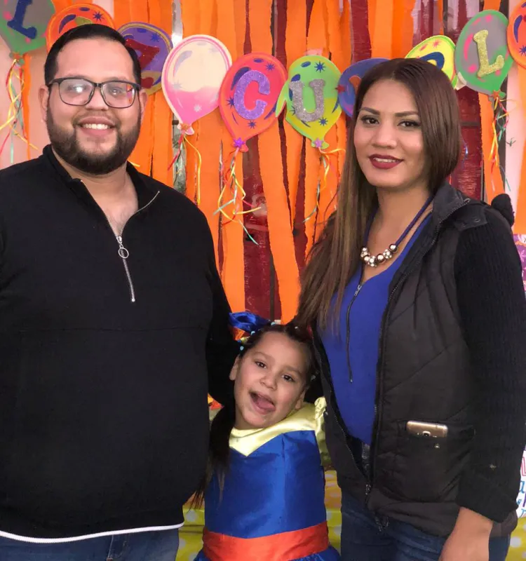 Celebran a Sophia su cumpleaños
