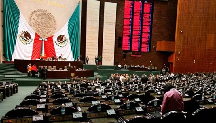 Preparan Ley de Amnistía; perdonarán robo, aborto y narco a pobres