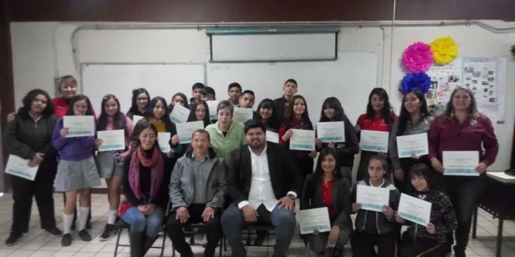 Llevan taller a los alumnos nogalenses
