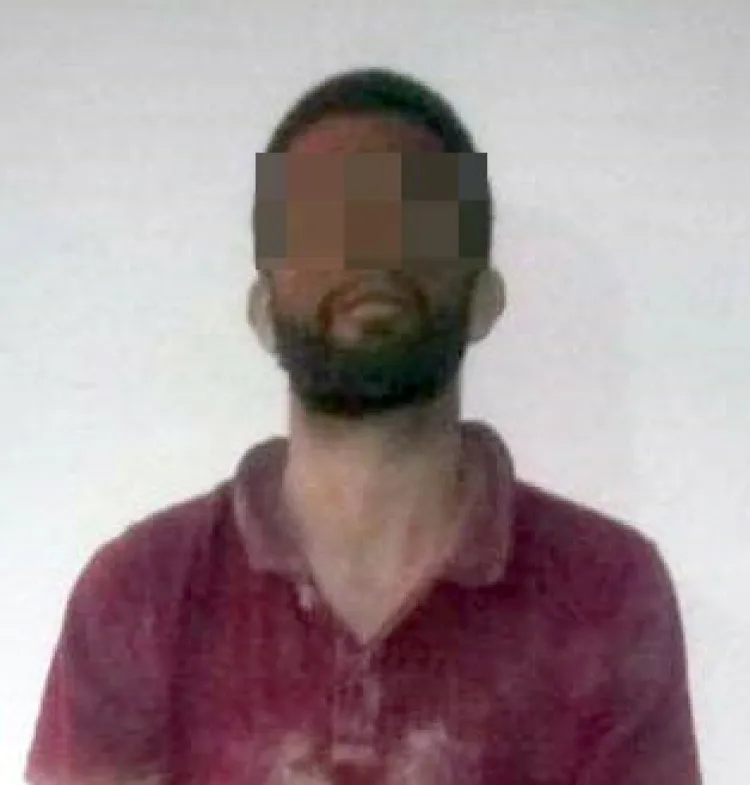 Sorprenden a doce robando cemento