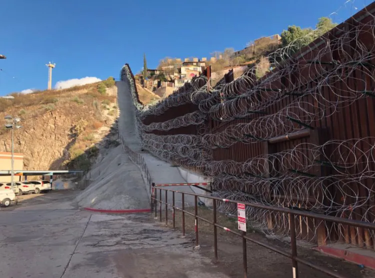 Localizan mujer con un brazo fracturado