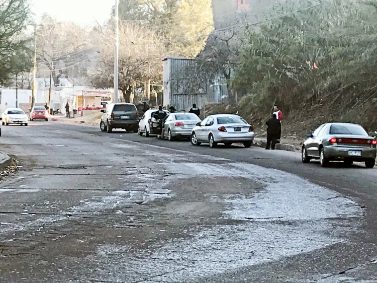 Piden precaución por congelamiento de calles
