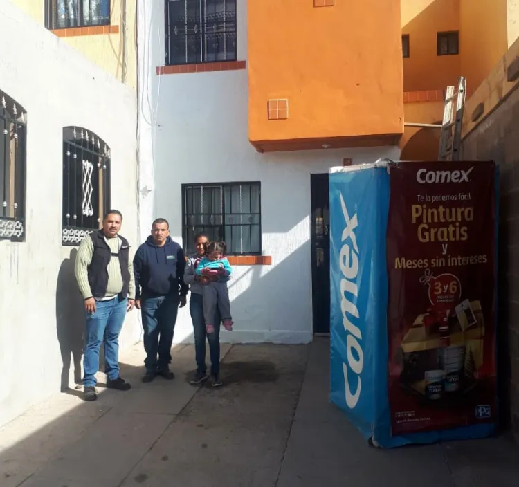 Cumple Pinturas Comex por preferencia de clientes
