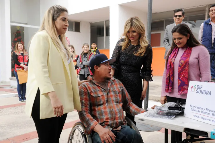 Reciben familias beneficios