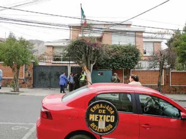 Nos vemos en La Haya, dice Bolivia; el gobierno de Áñez negociará, pero sólo con Ebrard