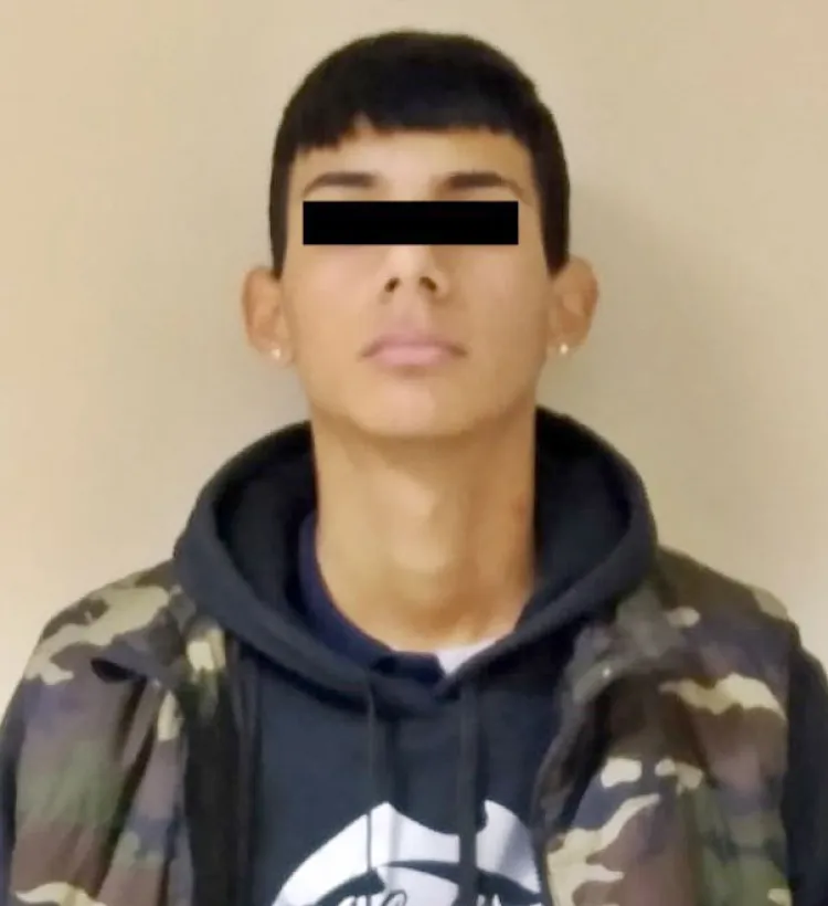 Deportan por Nogales a buscado en Arizona