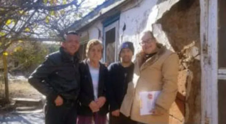 Apoyan a afectados por la nieve