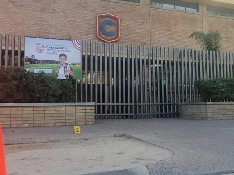 Con fuertes medidas de seguridad vuelven niños a Colegio Cervantes