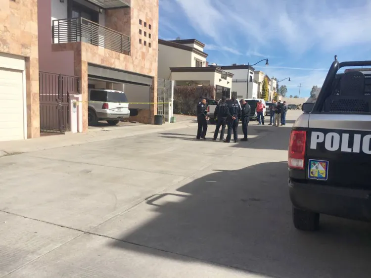 Localizan dos personas sin vida