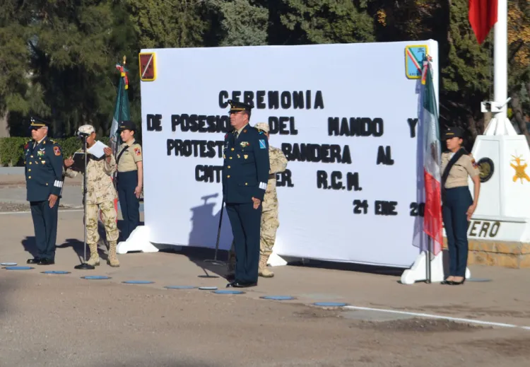 Realizan cambio de mando militar