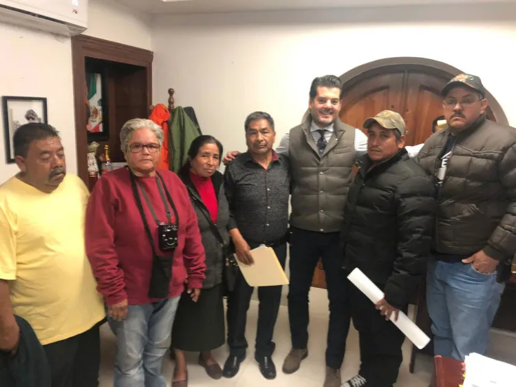 Atiende Alcalde a los ambulantes