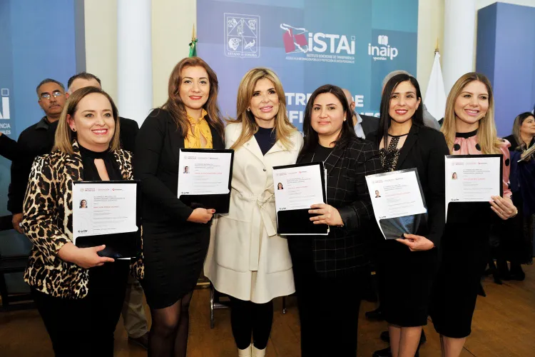 Certifican dependencias de Sonora