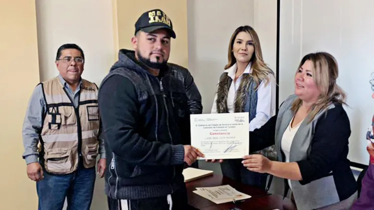 Certifican a trabajadores del volante con un taller